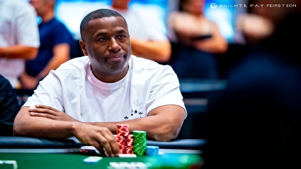 Maurice Hawkins Sets Record with 25th WSOP Circuit Ring Win