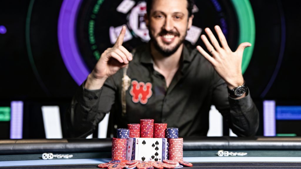 Adrian Mateos Becomes Youngest Player to Win Six WSOP Bracelets
