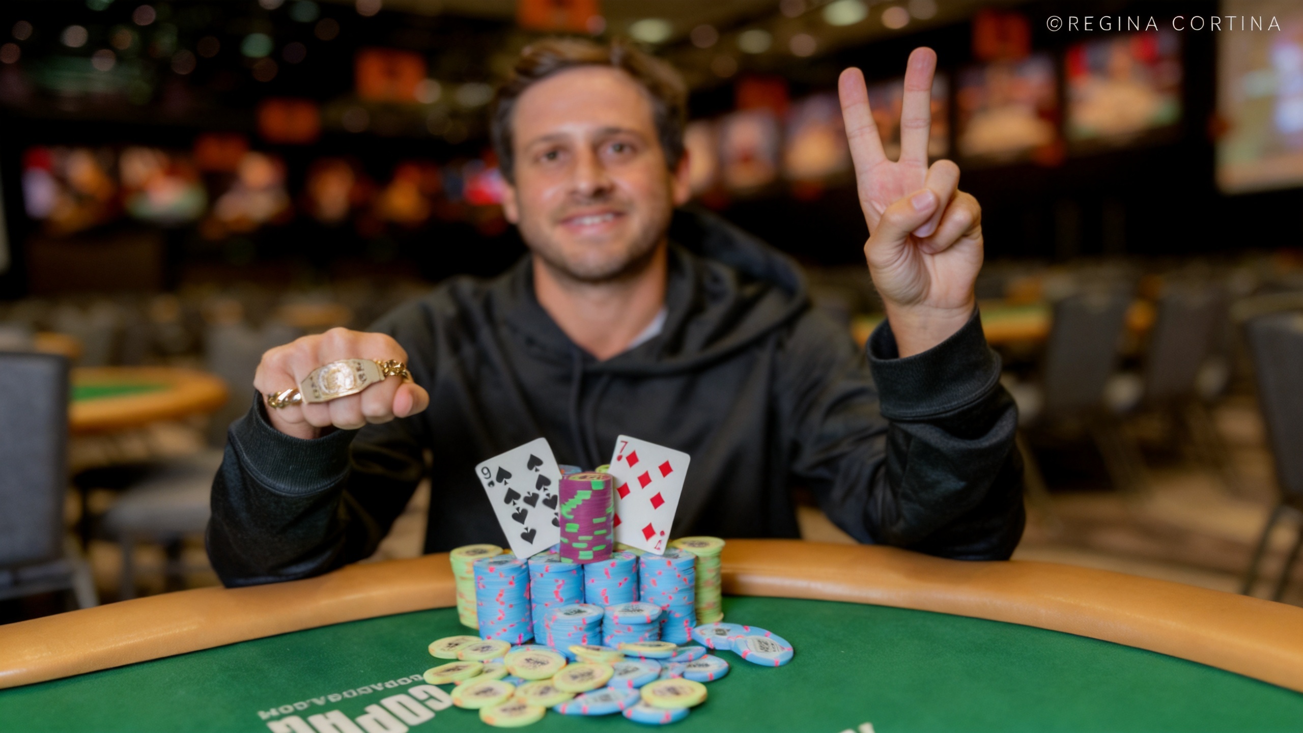 Darren Rabinowitz Denies Phil Hellmuth's 18th Bracelet Bid at WSOP