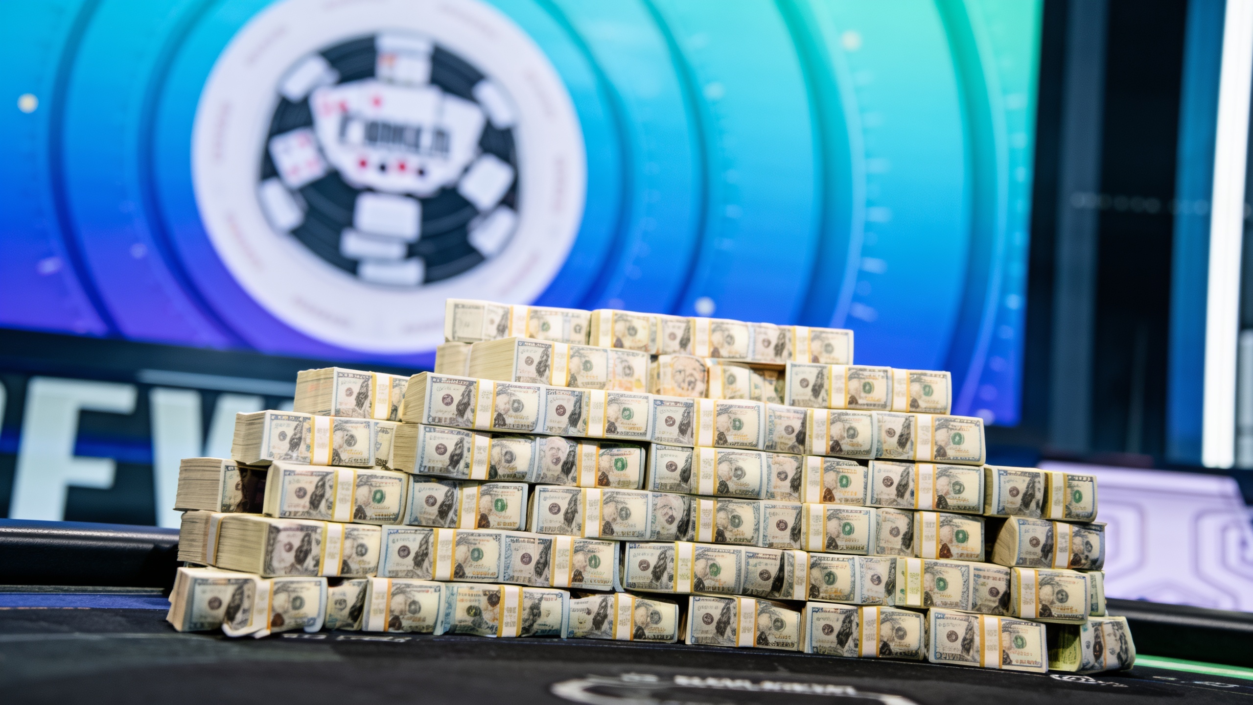 Dramatic Early Elimination on Day 1b of 2026 WSOP Main Event