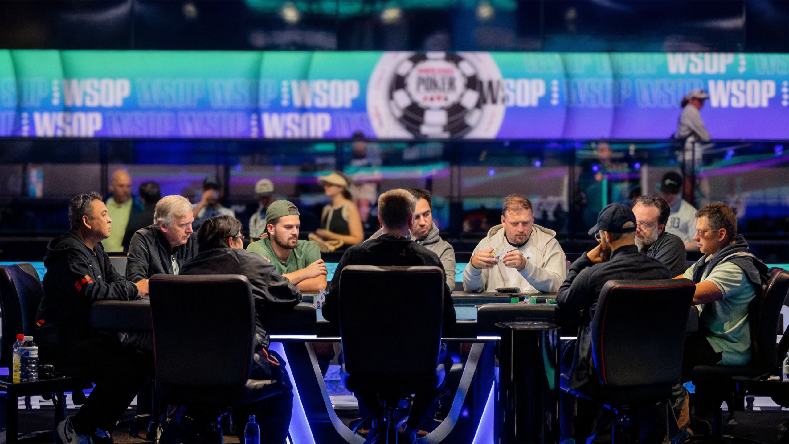 WSOP Main Event Shot Clock Sparks Ongoing Debate