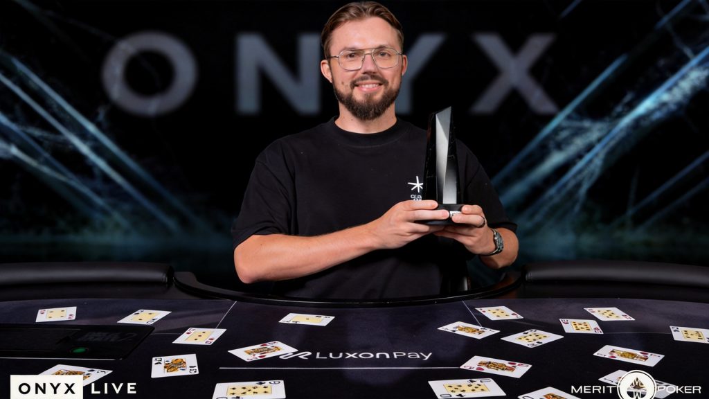 Vaitekunas Wins $10,200 Onyx Bounty Event for $52,200 in Just Three Hours