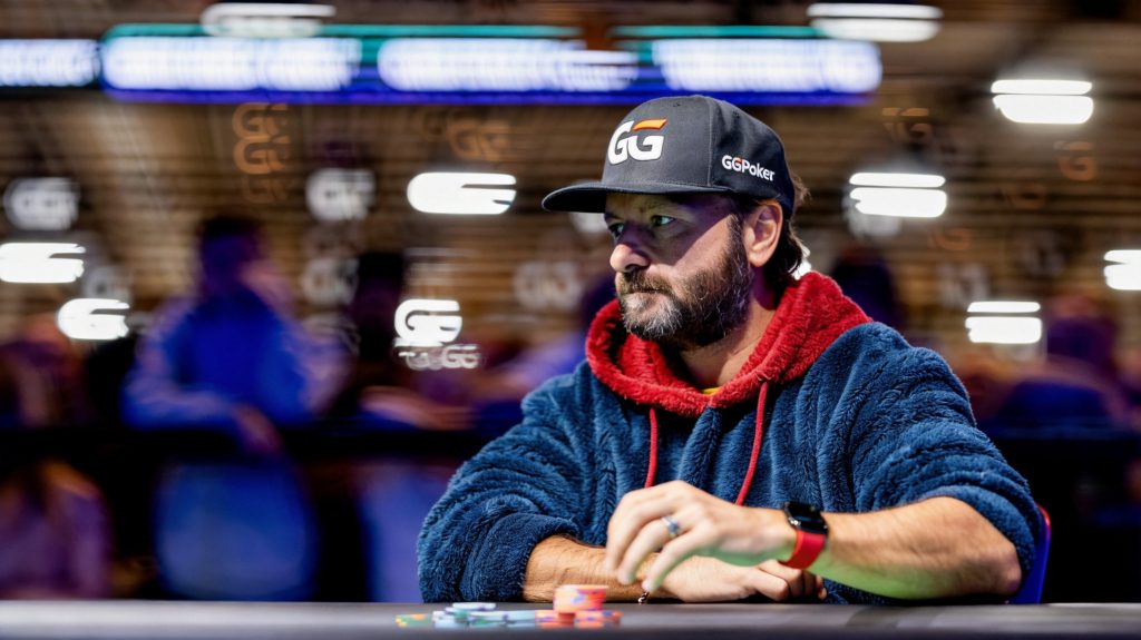 Negreanu's Bid for Ninth WSOP Bracelet Ends in Fourth on GGPoker